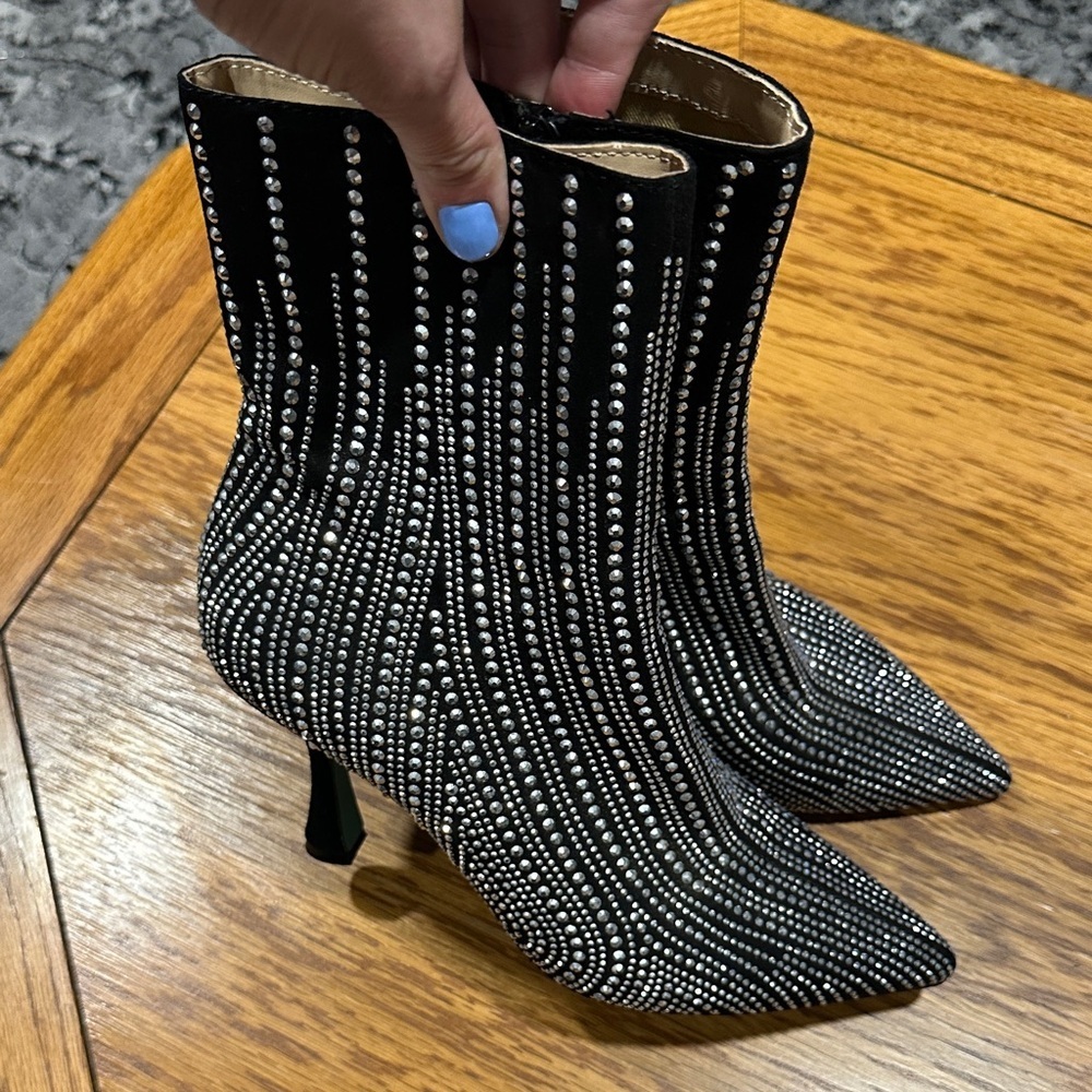 *BETSEY JOHNSON* Black x Silver Juelz Rhinestone Heeled Boots Size 7.5 - Picture 2 of 9